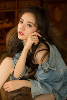 女房东电影